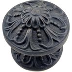 MCM Group Antika Tarz Dekoratif Pirinç Çiçekli Kapı Tokmağı - 80 mm Çap, Oksit ( Lisinya )