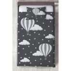 Mekta Home Bebek ve Çocuk Odası Bulutlu Yıldız ve Uçan Balon Desenli Yatak Örtüsü - Renkli - 140 x 220 cm