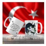 Mektup Okuyan Kalpaklı Mustafa Kemal Paşa - Atatürk'ün Sözleri -Kupa Bardak