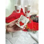 Melouro Grinch'in Ellerinde Kalp El Yapımı Seramik Kupa, Sevgiliye Özel - 1 Adet - 170 ml