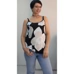 Mertcan Butik Siyah beyaz ekru desenli ip askilı penye viskon tişört