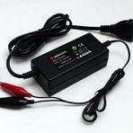 Mervesan MT-4012C 12 Volt 2 Amper 40 Watt Akü Şarj Adaptörü