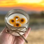 Merz Design Decor El Yapımı Doğal Soya Wax Ayçiçek Temalı Kavanoz Vegan Mum - 1 Adet