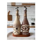 Mes Reves El yapımı Mitolojik Desenli Sunum Stantlı 2'li 750 ml Zeytinyağı Sıvıyağ Yağdanlık Yağlık Sirkelik
