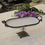 Metal Çerçeveli Döküm Ayaklı Oval Porselen Servis Tabağı 30X16 cm Antik - 30 x 16 cm