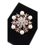 Mevsimin incisi Kar tanesi kadın broş Kristal taşlı rose gold incili kar taneli yaka iğnesi