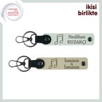 MiaWiki Nota Temalı Kişisel Deri Anahtarlık Set, Standart, MH-KAN-35695x2, beyaz-sütlü kahve, üniseks-yetişkin