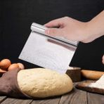 Mikasso Ölçülü Lüks Paslanmaz Çelik Hamur Kesme Aparatı Pasta Kek Çelik Kesici Kazıyıcı Spatula 1 Adet 15 cm