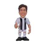 Minix Football Stars Juventus Kenan Yıldız 12 cm Boyunda, Siyah-Beyaz Juventus Formalı ve Özel Tasar