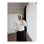 Miraydın Butik Kadın Etek Üstü Bebe Yaka İncili Beyaz Gömlek