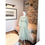 Miraydin Butik Kat Kat Büzgülü Kemer Detaylı Şifon Elbise - Yeşil - Standart