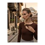 MODA Kadın Fitilli Kaşkorse Göğüs Pencere Detaylı Güneş Aksesuarlı Slim Fit Bluz