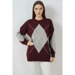 Moda Molası Kadın Yuvarlak Yaka Oversize Baklava Desenli Triko Bordo Kazak