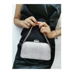 MODA Soave Collection Kadin Abiye Lazer Gümüş Parlak Zincirli Düğün Gece Parti Çantasi