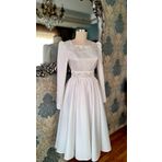 MODAMAKKO Bej Rengi Saten Kumaştan, Oval Yaka,Kolları Bağcıklı, Söz Nişan İçin Sade Midi Boy Elbise 34