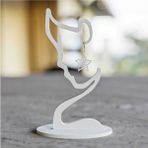 Modern 3D Yüz Silüetli Küpe Standı, Şık ve Kullanışlı Beyaz Tasarım