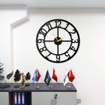 Modern Metal Duvar Saati, 40x40 cm, Siyah, Büyük Rakamlı, Dekoratif Tasarım
