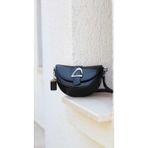 Moom Bag Kadın Siyah V Toka Detaylı Askılı Omuz Çantası