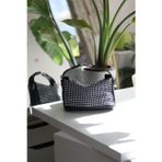 Moom Bag Siyah gümüş zımbalı klips detaylı el omuz çantası