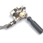 Moonstar Brother S12677 - 001 Overlok Kıstırma Aparatı