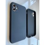 More Gsm iPhone 11 Uyumlu Logosuz Köseli Kalıp 12 Görünümlü Lansman Içi Süet Silikon Kılıf - Siyah