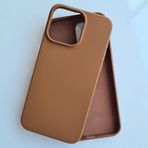 More Gsm iPhone 14 ProMax ile Uyumlu Lansman içi Kadife Soft Esnek Yapıya Sahip Darbeye Dayanıklı Sıvı Silikon Kılıf (Kahverengi)
