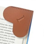 MOTEERLLU Baş Harfleri ile Kişiselleştirilmiş Deri Kalp Yer İmleri, Kadın, Erkek, Çocuk, Öğretmen, Kitap Severler Hediyeleri Okumak için Sevimli Özel Köşe Yer İmleri (Brown I)
