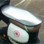 Motosiklet Koltuk Güneş Koruyucu Kılıf – 60X36 Cm Alüminyum Folyo Yüzeyli Isı Yalıtımlı Su Geçirmez Minder Örtüsü – Elastik Bantlı, Kaymaz, Yazlık Koltuk Kılıfı