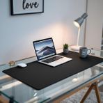 Mouse Pad Büyük Ölçü - Desk Mat Geniş Ebad - Masa Matı – 130 cm × 80 cm – Siyah XL Mouse Pad – PU Deri - Gamer Kaymaz Taban - Ofis Masa Aksesuar