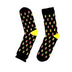 Moving Ananas Desenli Renkli Tasarım Çorap - Tropikal Meyve Figürlü Eğlenceli Pamuklu Çorap - Sarı ve Yeşil Pop-Art Tarzı Yumuşak ve Konforlu Unisex Soket Çorap, Yaz Enerjisini Yansıtan Hediyelik