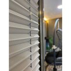 MT Plise Perde (Kolay Yapışkanlı Montaj) Katlanabilir Cam Balkon Perdesi -Ofis-Ev Perdesi - Açık Gri - 40 x 70 cm