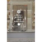 Mühür Ve 8 Mart Kadınlar Günü Kutlu Olsun Yazısı Cam Vitrin Stickerı 60cm (Beyaz)