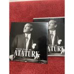 Mustafa Kemal Atatürk ( Ciltli Kuşe Kağıt Baskı Büyük Boy Özel Kutulu )