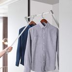 Mutfak ve Banyo Dolapları için Ayarlanabilir Aşağı Çekmeli Dolap ÇubuğuGümüş 33 Lbs Kapasiteli Teleskopik Sap ve Donanım 930x1250mm Kolay Erişim için Yandan Monte Edilmiş