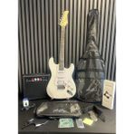 Müzikhane Elektro Gitar Seti Amfi Kılıf Stant Askı Pena Yedek Tek Akort Cihazı Kablo - Beyaz