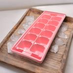 Mybru Pembe Sert Plastik 12 Hazneli Kare Buz Kalıbı Pembe
