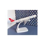 mykhediyevesanatatölyesi Boeing 777-300 Metal Maket Uçak MYK Hediye ve Sanat Atölyesi