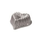 Nacario Nordic Ware, Nordicware 55548 Kek Kalıbı, Kalpli Çelenk, Alüminyum Döküm, Hacim: 2.5lt, 55548AMZ, G