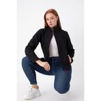 NAP Kadın Siyah Softshell Mont – 2 Cepli, Pembe Çizgi Detaylı, Su İtici Kumaş ve Özel Doku