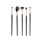 Nascita 01 Brush Make-up Addicts Göz Seti