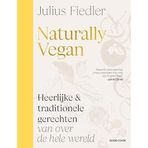 Naturally Vegan: Heerlijke & traditionele gerechten van over de hele wereld