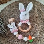 Naturalp Hoşgeldin Bebek Yenidoğan Isimli Emzik Zinciri Askısı Hediye Seti Amigurumi Tavşan Beyaz Pembe - Pembe - Beyaz