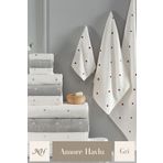 Nazik Home Amore Kalp Nakışlı Banyo Havlusu (90 x 150 cm)