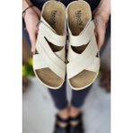 Neon Shoes Budi Kadın Şık Konforlu Günlük Terlik Anatomik Ortopedik Taban Suni Deri Anne Dışarı Ev Terliği - Bej
