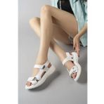Nesil Shoes DVM 363 Beyaz Cırtlı Anatomik Kadın Sandalet