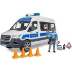Nessiworld MB Sprinter Polis Otobüsü, Sürücüsü ve Aksesuarları