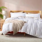 Nestl Bedding Nevresim takımı, yorganınızı korur ve örter, lüks, %100 süper yumuşak mikrofiber, çift kişilik yatak boyutu, renk: beyaz, 2 parçalı nevresim takımı 1 yastık kılıfı içerir.