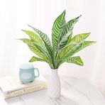 Nettenevime Yapay Çiçek Dracaena Yukka Kılıç Yaprağı Sarı Damarlı Demeti 18 Yapraklı 30*40Cm Dik Duvar Çiçeği Yapay Bitki