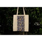 New Bazaar Kanvas Bez Çanta- Dokuma Kumaş Desenli- Iç Cepli ve Cırtlı- 36 x 40CM-LACIVERT Paisley Çiçek Desenli - Renkli