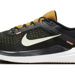Nike Air Winflo 10 erkek spor ayakkabısı, Siyah Zeytin Aura Bronz Kehribar Kahverengi, 42.5 EU